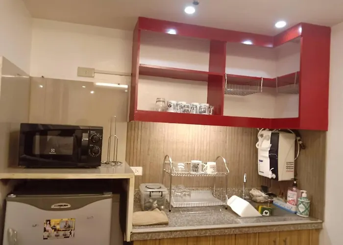 Aparthotel Urban Deca Homes Manila